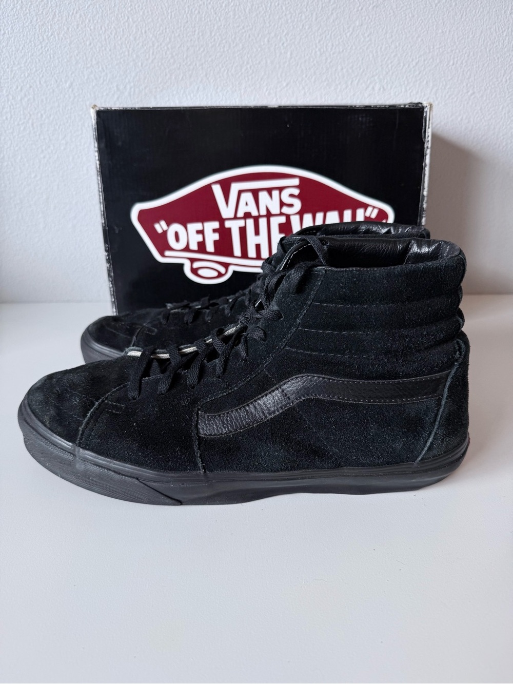 Vans Sk8-Hi Black Suede High Top Skate Shoes Mens Size 13 VN-0D5IBKA With Box